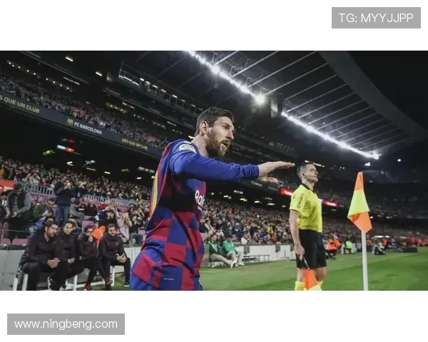 梅西回归巴萨成为新赛季最大亮点 球迷期待与哈维合作共赢