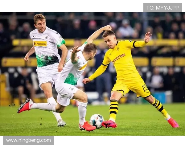 沃尔夫斯堡俱乐部发布最新阵容调整与伤病报告，目标重返德甲前四