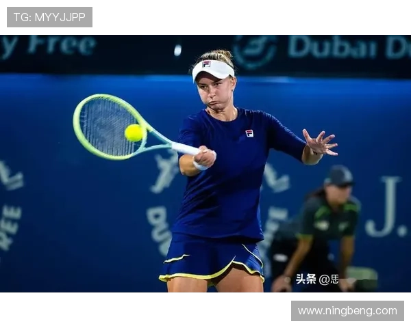 网坛焦点激战不断新秀崛起名将重返赛场引发热议本赛季走势备受关注